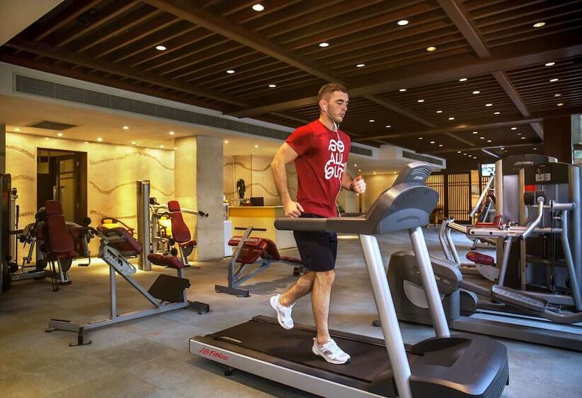 בית מלון כפרי Huayu Resort & Spa Yalong Bay Sanya