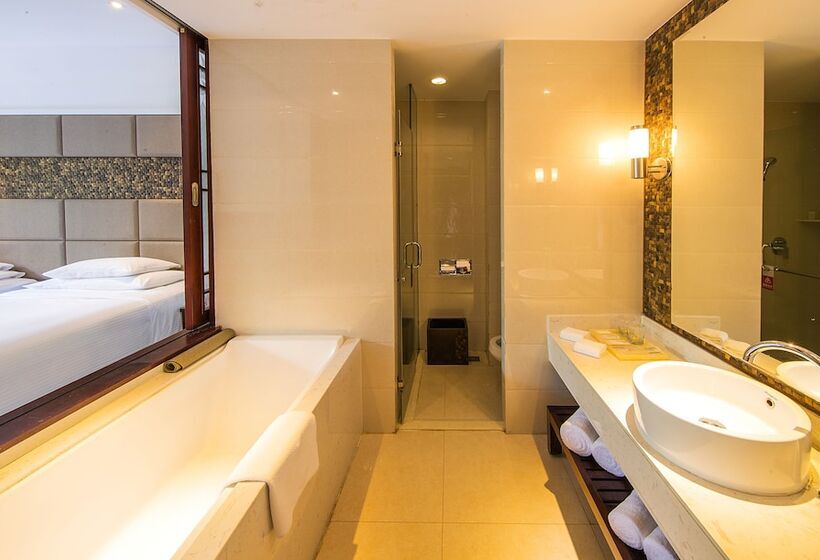 בית מלון כפרי Huayu Resort & Spa Yalong Bay Sanya