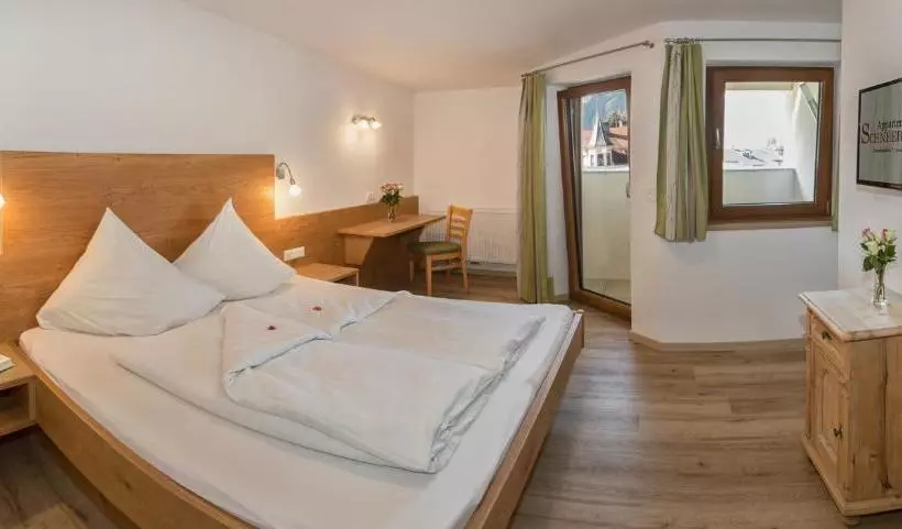 Hotelli Schneeberger Appartementhaus