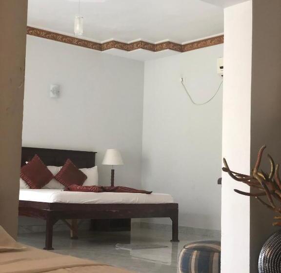 בית מלון כפרי Sea Lotus Park