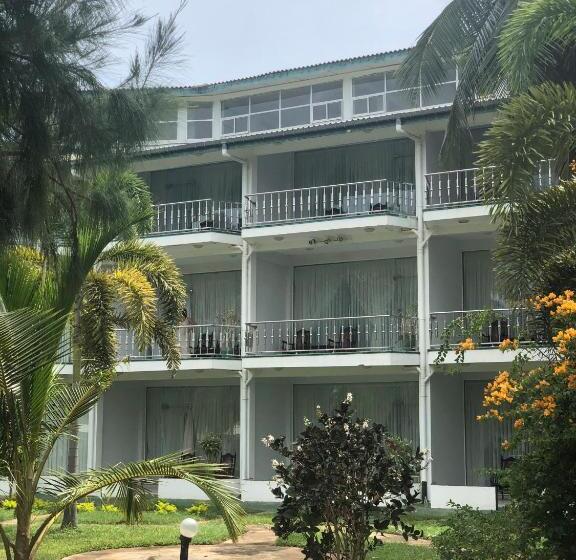 בית מלון כפרי Sea Lotus Park