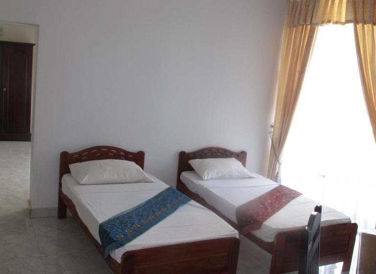 בית מלון כפרי Sea Lotus Park