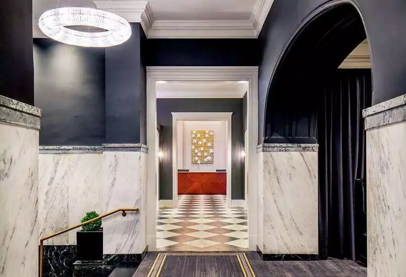 Hotelli The Virginian Lynchburg Curio Collection