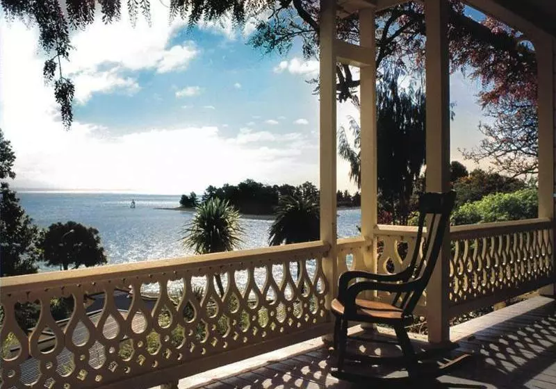 ホテル Villa 10 Waterfront Apartments
