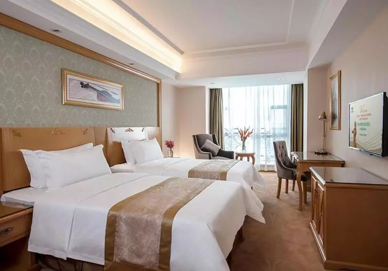 Vienna Hotel Guangzhou Panyu Dashi Qiao