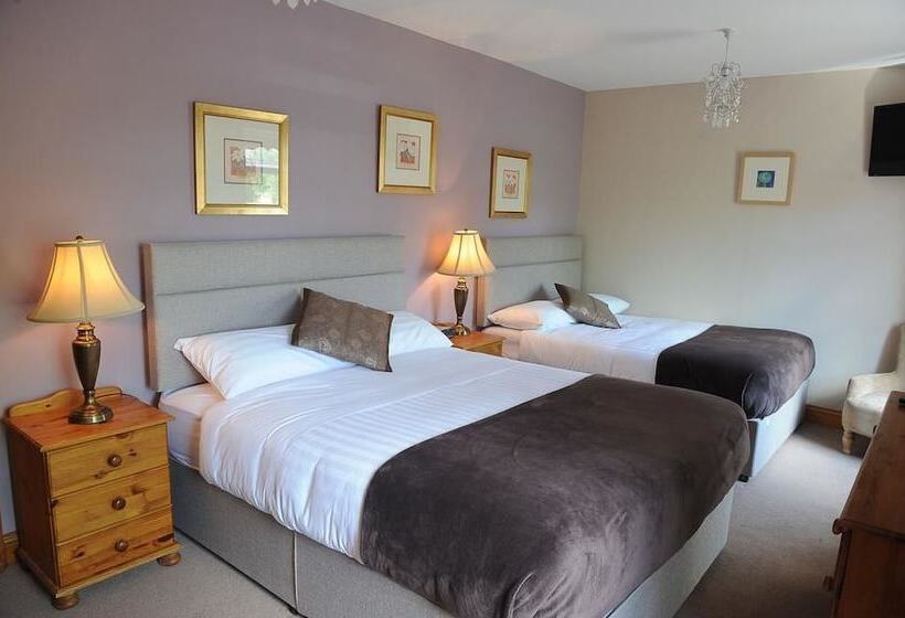 민박 Avondale Farmhouse