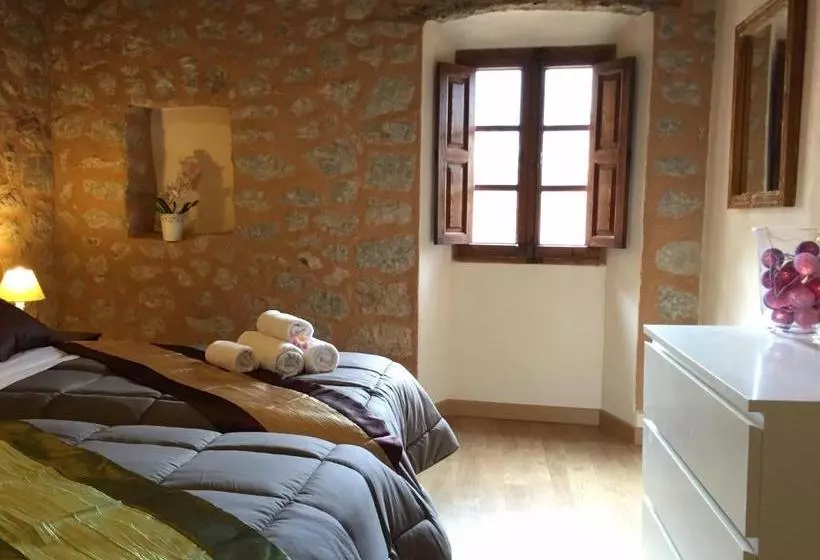 Hotelli Ca Na Francina