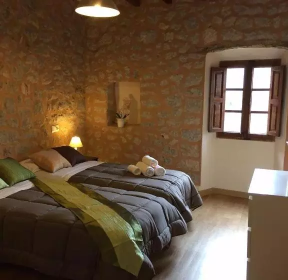 Hotelli Ca Na Francina