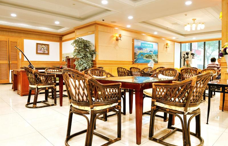 Отель Chambord Tourist