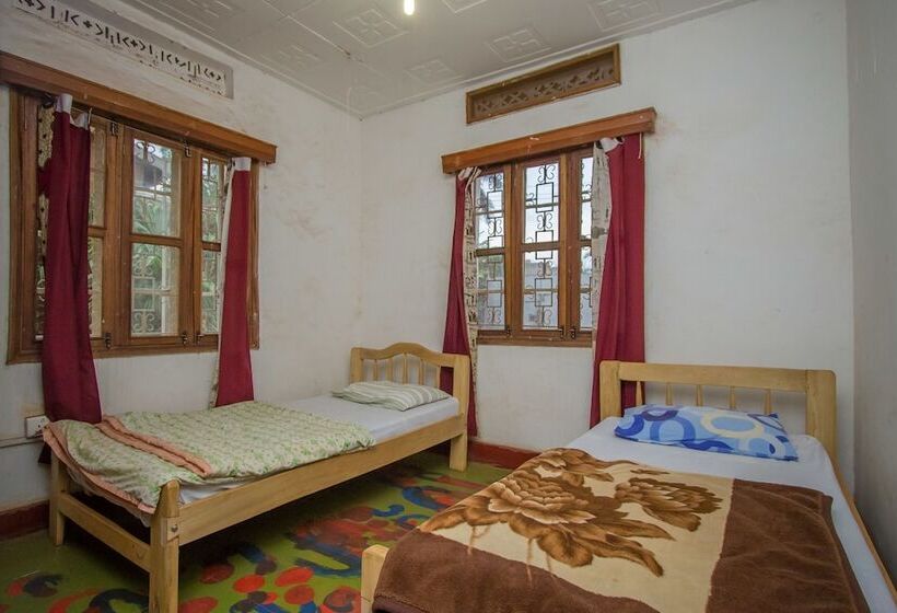 هتل Ewaka Guesthouse And Backpackers   Hostel