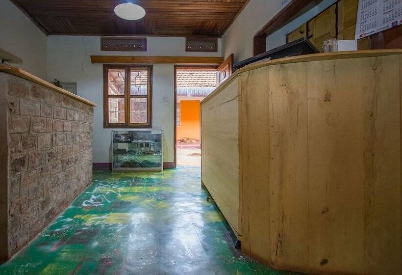 هتل Ewaka Guesthouse And Backpackers   Hostel