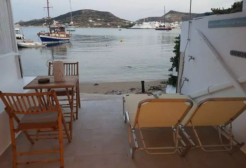 هتل Heliotropio Studios & Apartments
