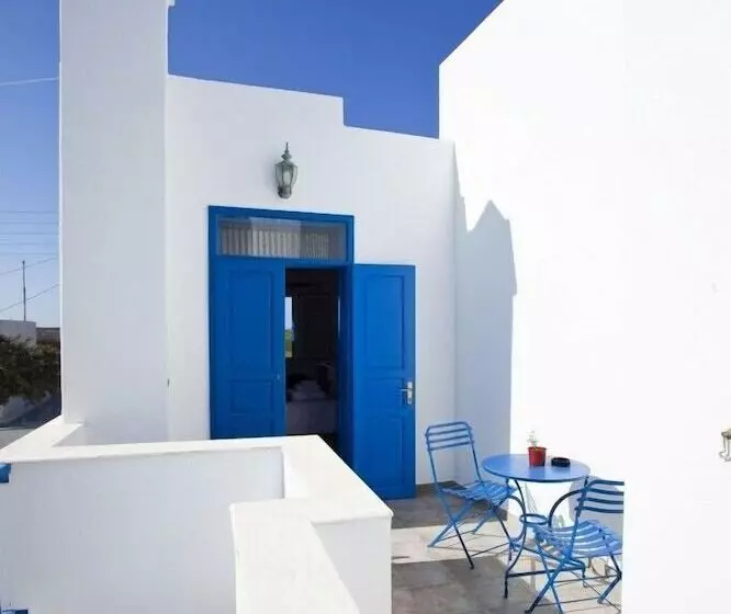 هتل Heliotropio Studios & Apartments