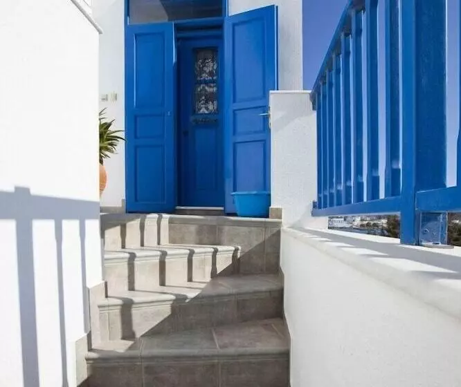 هتل Heliotropio Studios & Apartments
