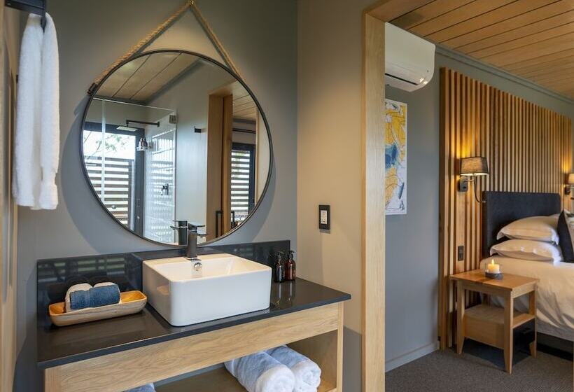 בית מלון כפרי Mantis Founders Lodge