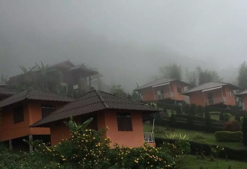 هتل Phu Mok Dok Mai Resort
