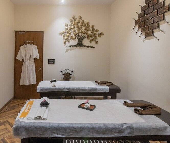 Отель Saya Grand Club & Spa Resort