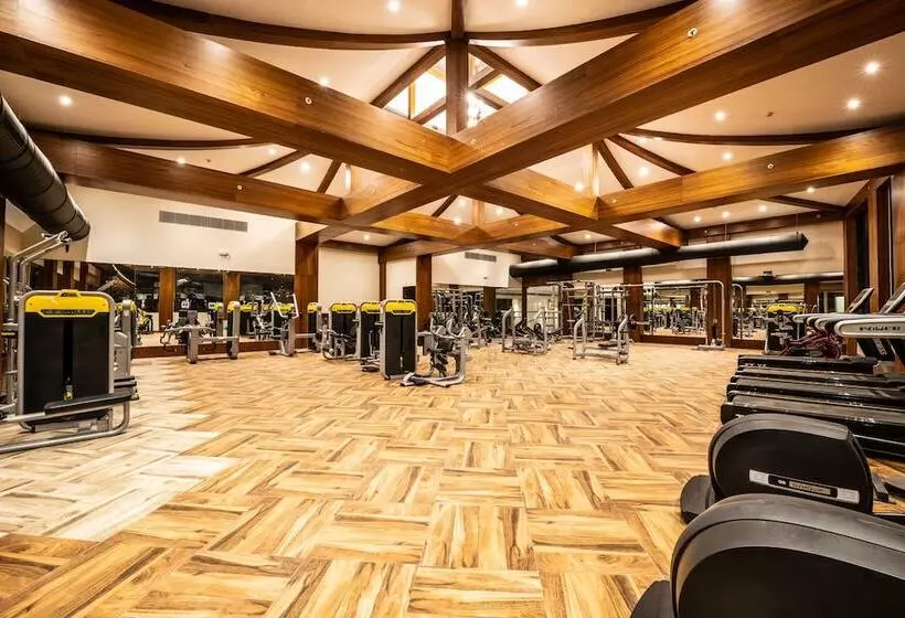 Hotelli Saya Grand Club & Spa Resort