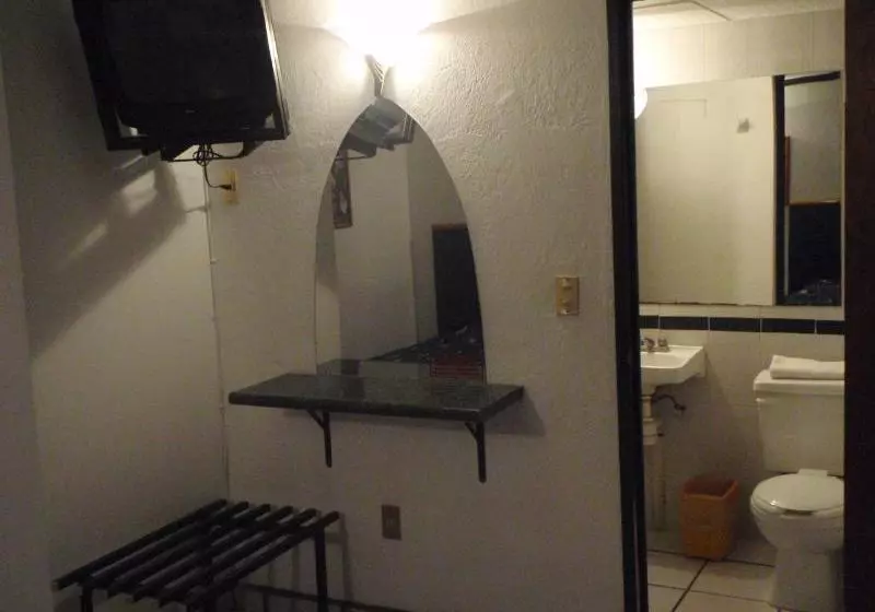 ホテル Vagabundo Plaza Del Sol