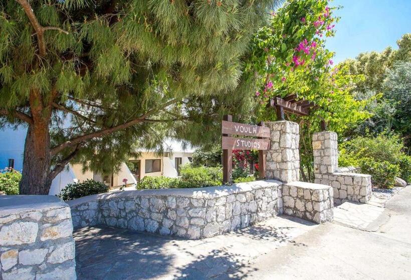 ホテル Voula Studios