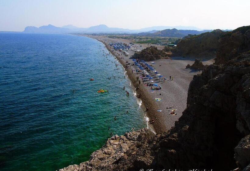 ホテル Voula Studios