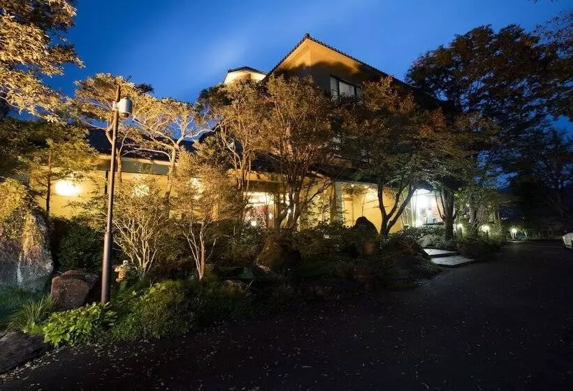Hotelli Yufuin Onsen Ryokan Mebaeso