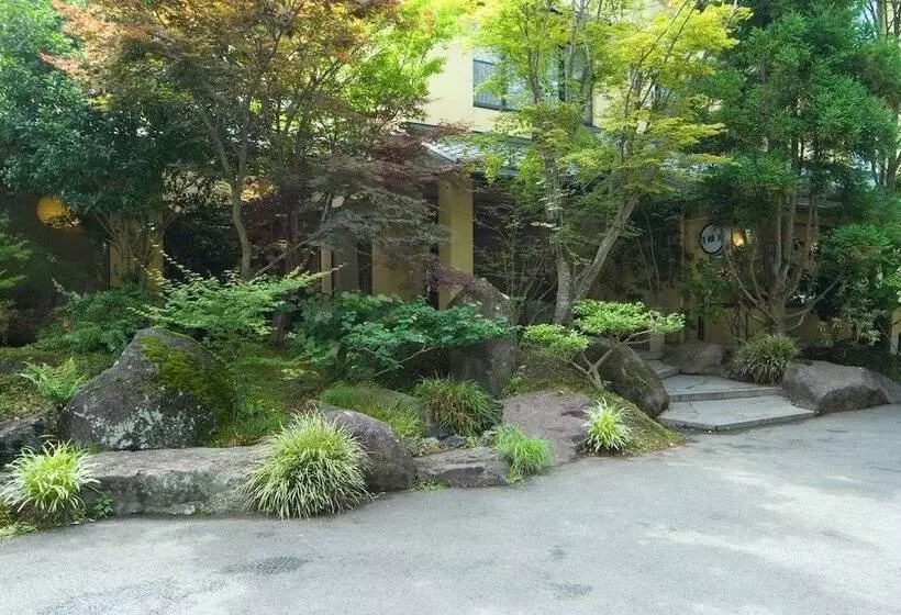 Hotelli Yufuin Onsen Ryokan Mebaeso