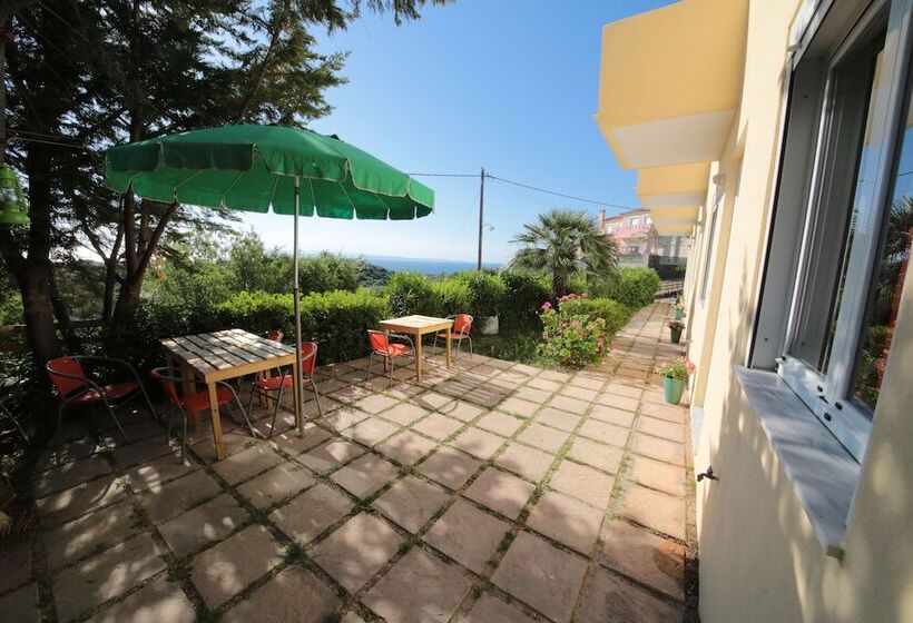 Point Twins Apartments