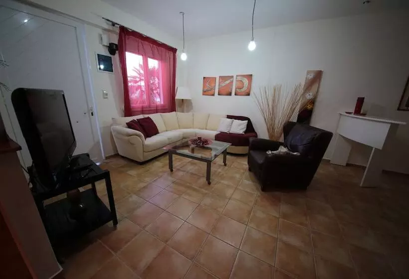 Point Twins Apartments