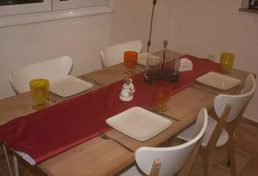 Point Twins Apartments