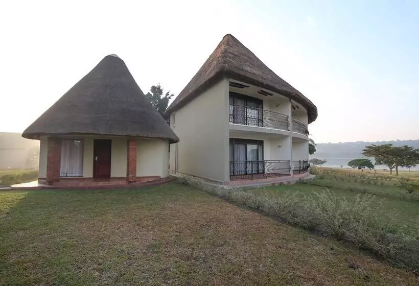 Victoria Forest Resort