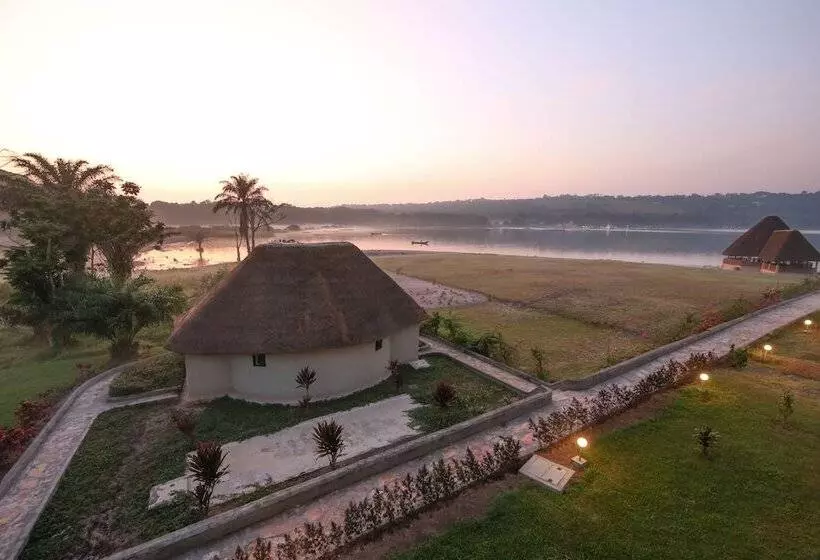 Victoria Forest Resort