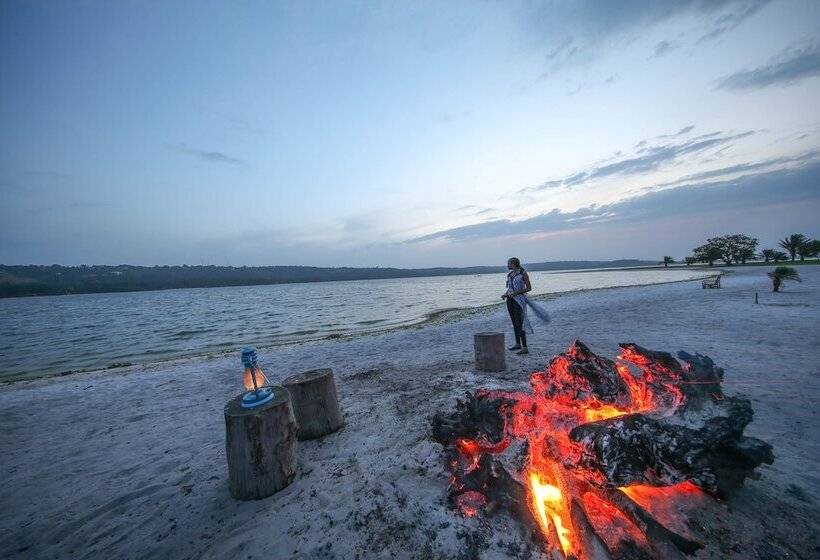 Victoria Forest Resort