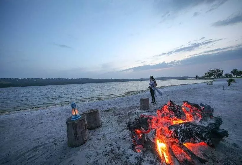 Victoria Forest Resort