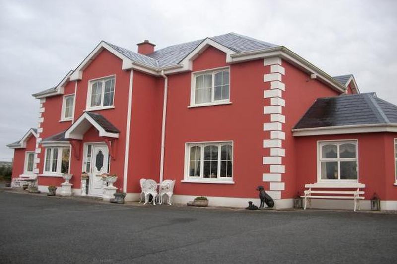 צימר Corofin Country House