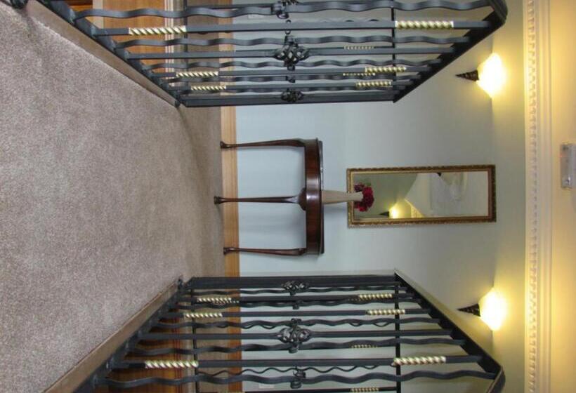 مبيت وإفطار Dungimmon House