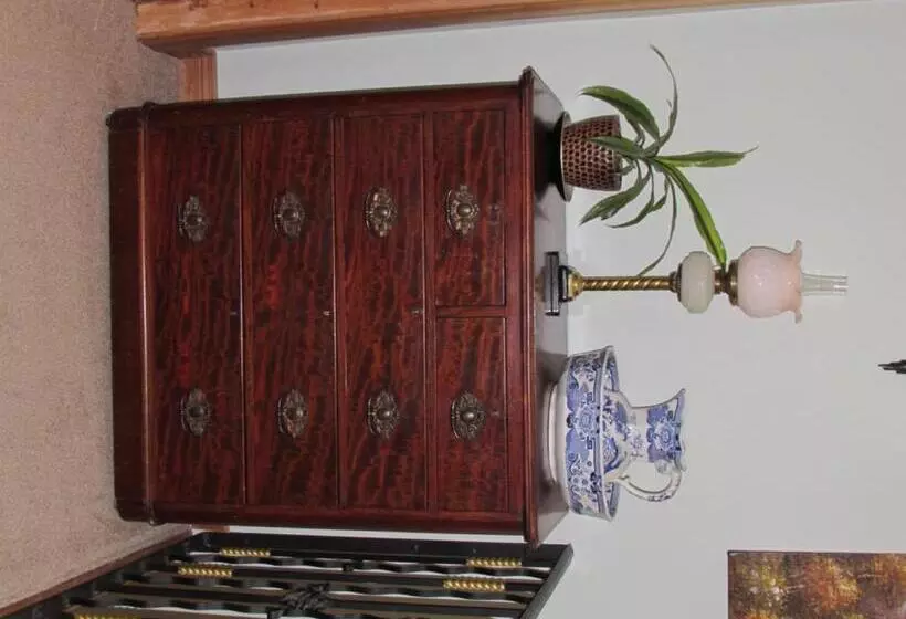 Aamiaismajoitus (B&B) Dungimmon House