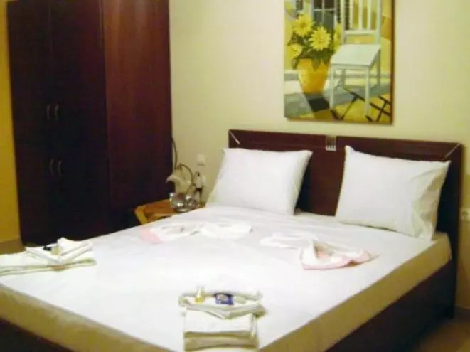 Guesthouse To Fragma