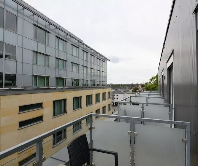 簡易ホテル Art Rock Downtown