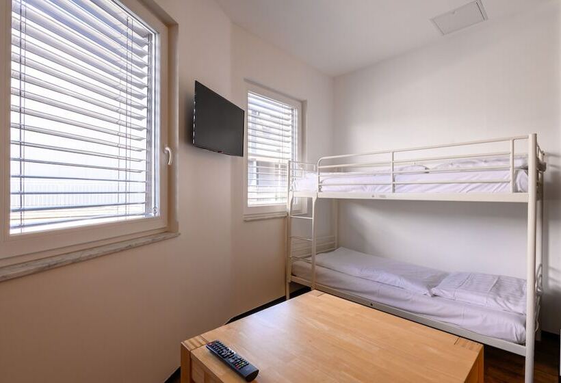 فندق فئة نجمة واحدة Art Rock Downtown