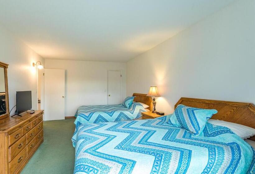 هتل Crown Resorts At Silverwoods