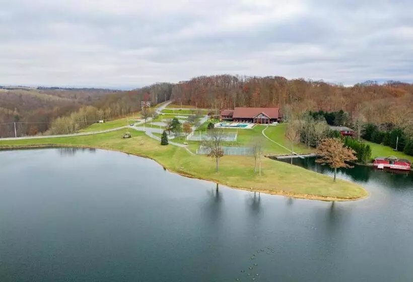 Hotelli Crown Resorts At Silverwoods