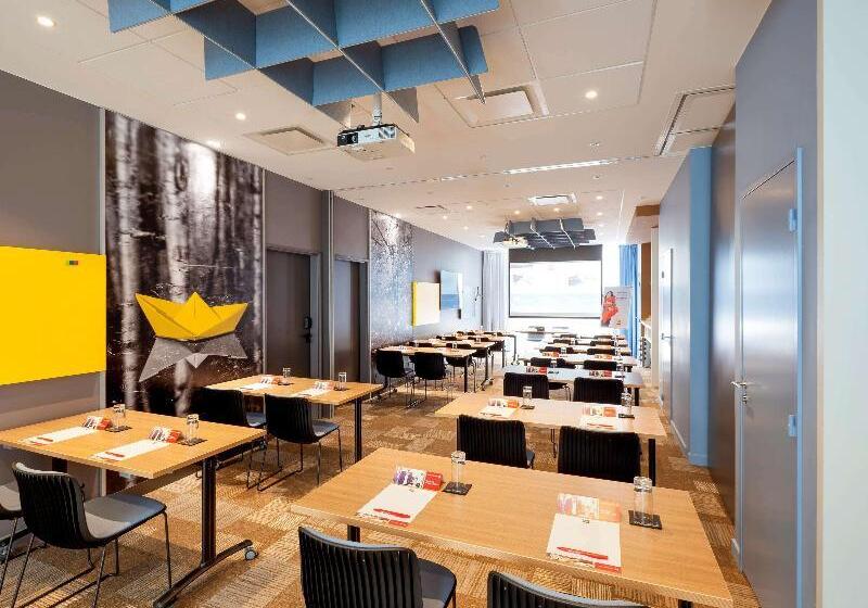 Hotel Ibis Lyon Carre De Soie