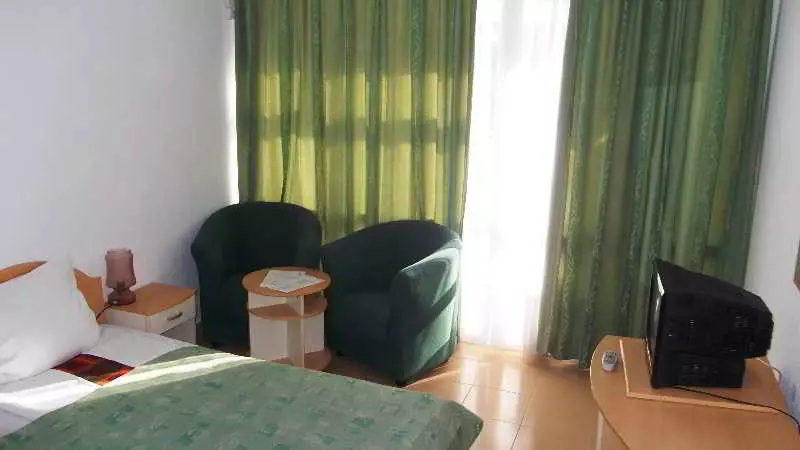 Hotel Mures Saturn