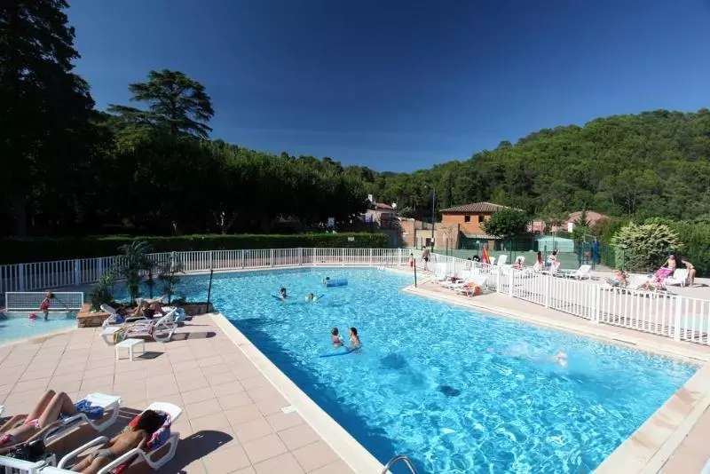 ホテル Résidence Le Domaine Du Thronnet