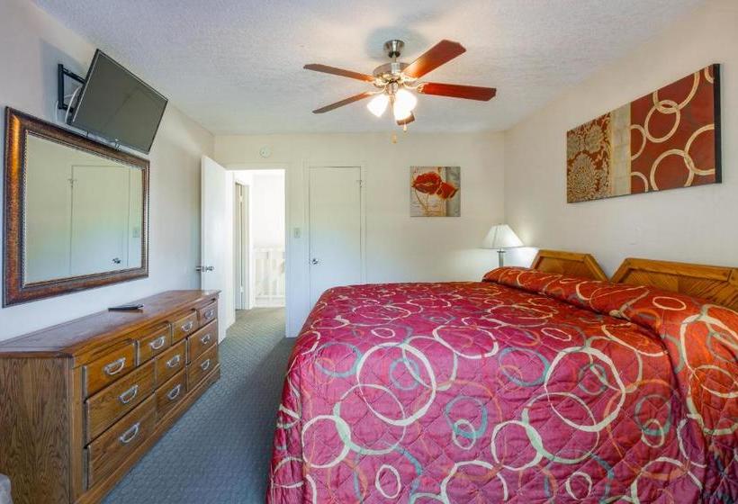 호텔 Crown Resorts At Hickory Hills