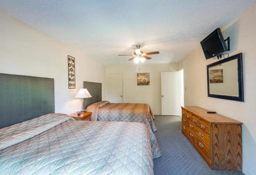 호텔 Crown Resorts At Hickory Hills