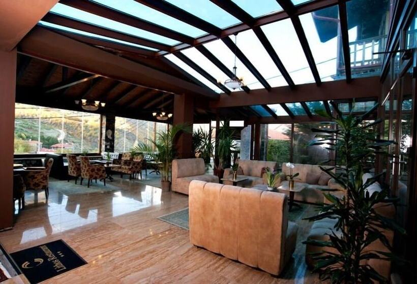 Lithos Hotel & Spa