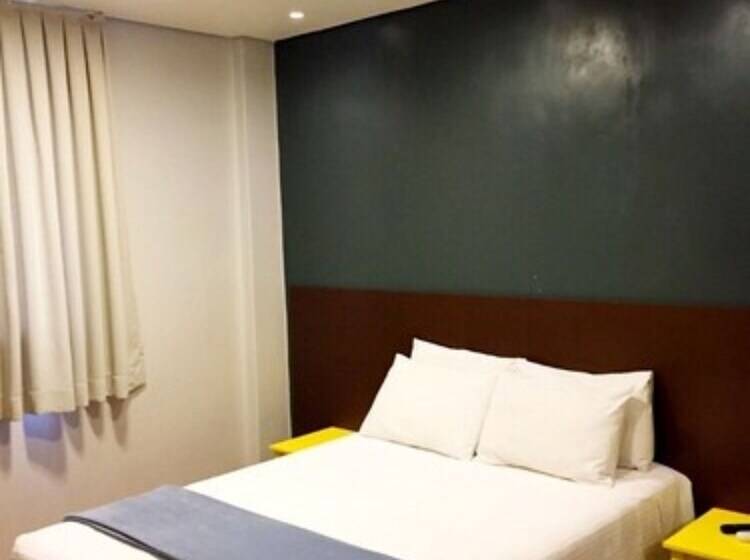 فندق Açores Flat Design  Ao Lado Da Casa De Cultura Mário Quintana