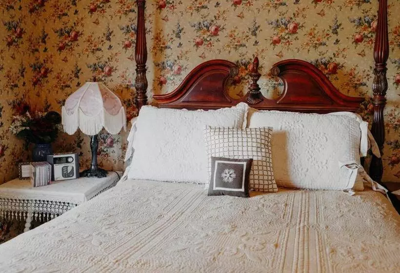 ホテル Aurora Staples Inn